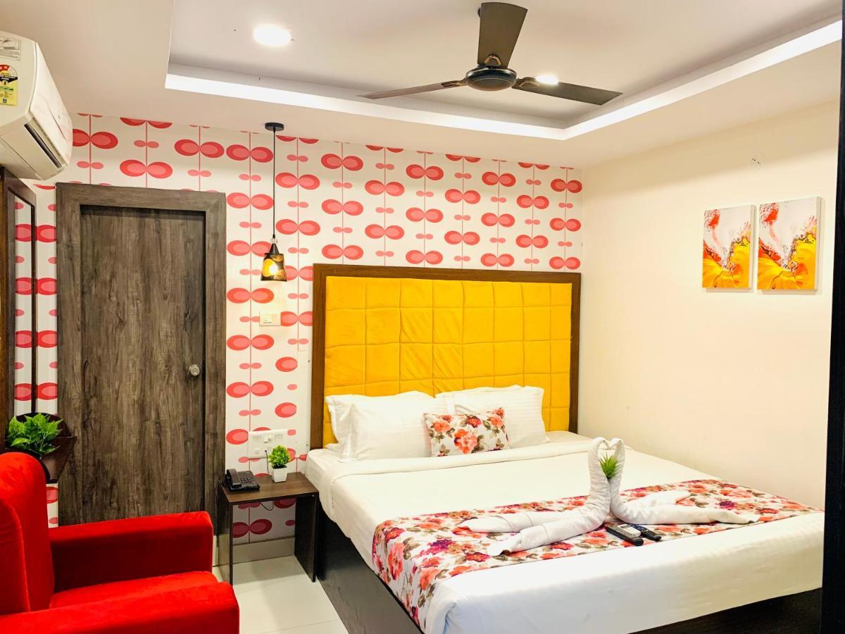 Hotel Oak By Signature Airport Zone Hyderabad Shamshabad Esterno foto