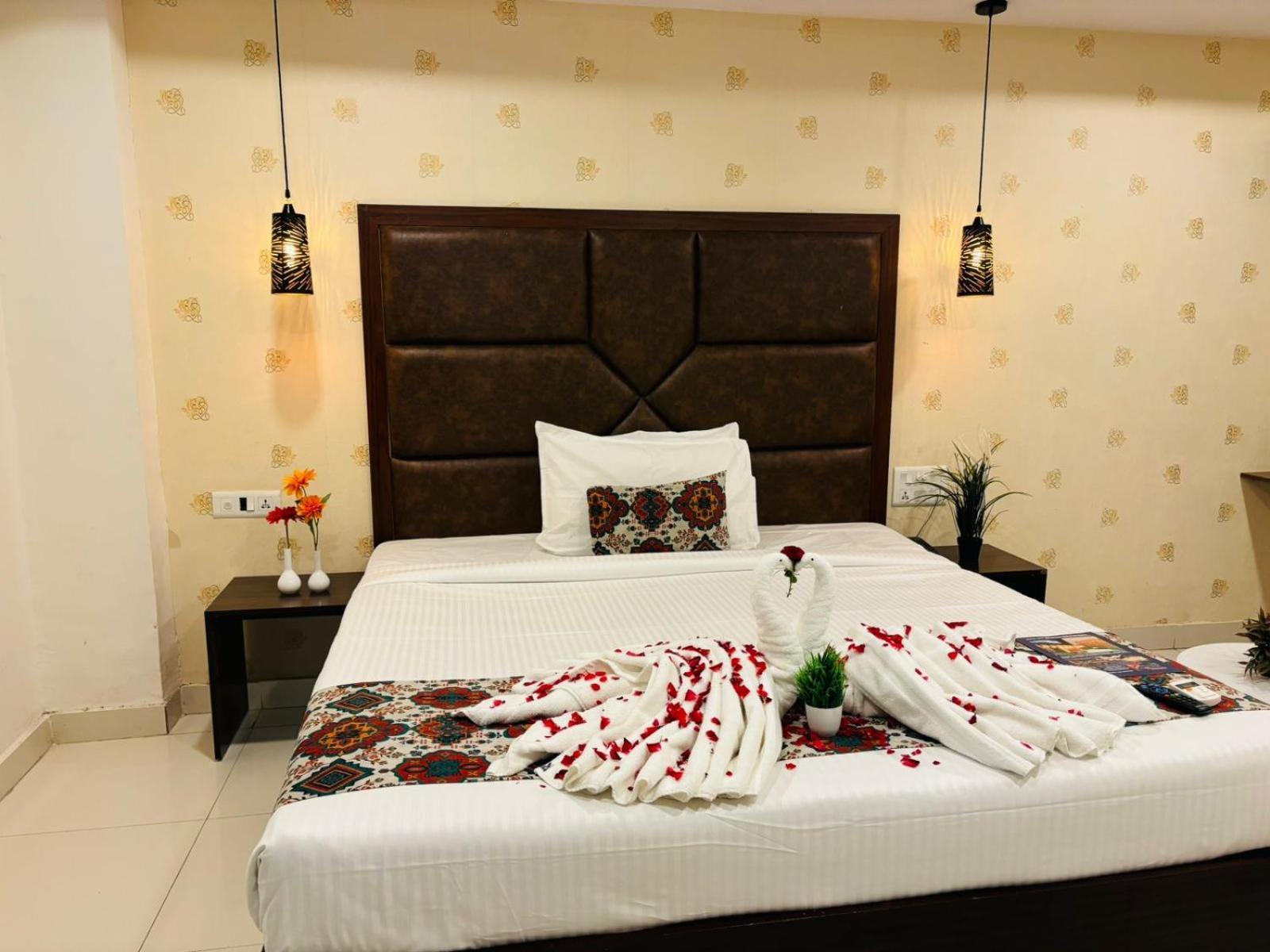 Hotel Oak By Signature Airport Zone Hyderabad Shamshabad Esterno foto