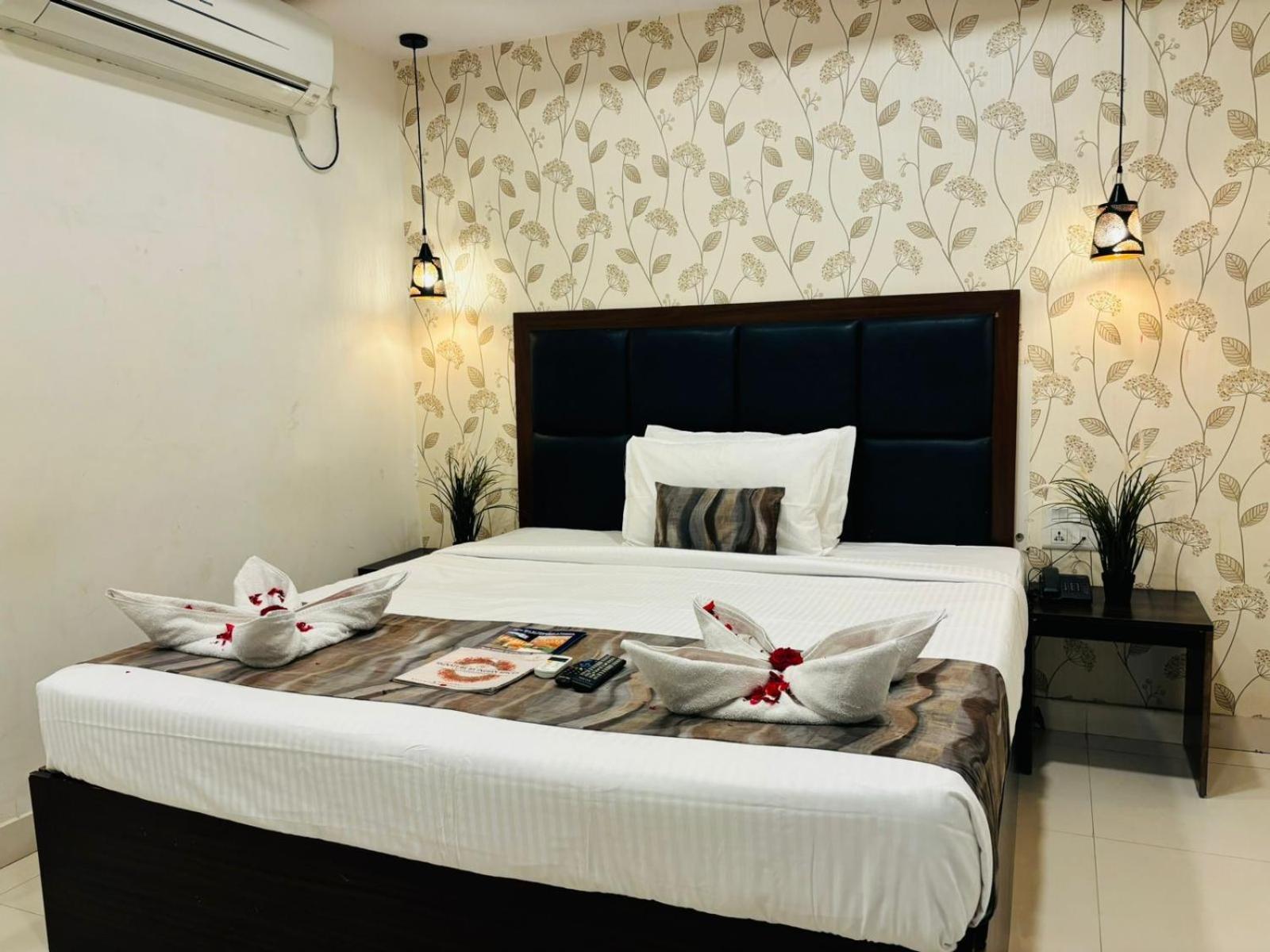 Hotel Oak By Signature Airport Zone Hyderabad Shamshabad Esterno foto